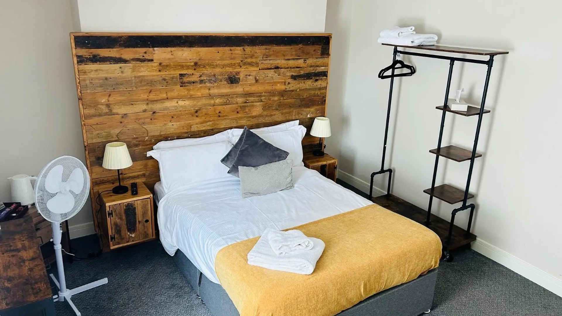 The Brookmill Hotel London 0*,  United Kingdom